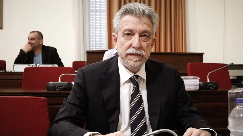 Συνεχίζει να προκαλεί ο Κοντονής: Είμαστε κράτος δικαίου και οι μεταγωγές Ξηρού και Κουφοντίνα έγιναν χωρίς διακρίσεις